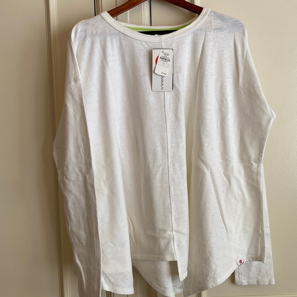 NWT Vimmia active white shirt, size M - Picture 1 of 5